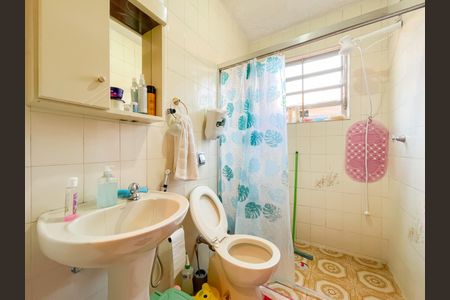 Casa à venda com 125m², 4 quartos e 3 vagasBanheiro 1