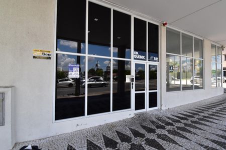 Studio para alugar com 27m², 1 quarto e 1 vagaFachada com plaquinha