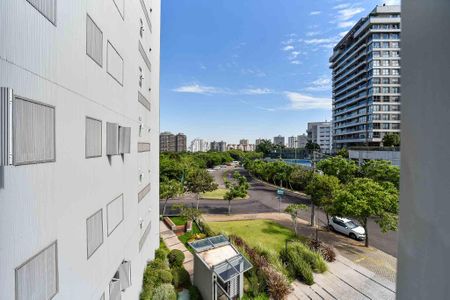 Vista da Sacada de apartamento para alugar com 2 quartos, 80m² em Jardim Europa, Porto Alegre