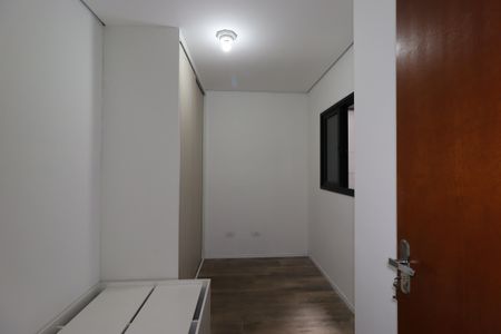Quarto de apartamento para alugar com 2 quartos, 49m² em Jardim Santo Alberto, Santo André