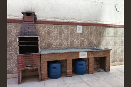 Apartamento para alugar com 68m², 2 quartos e 1 vaga Apartamento para alugar com 68m², 2 quartos e 1 vagaÁrea comum - Churrasqueira