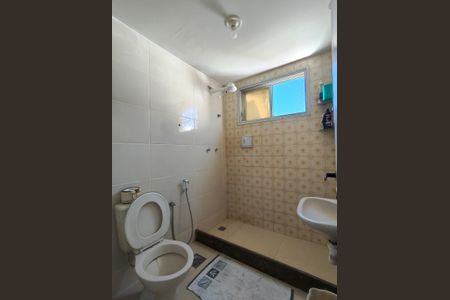 Apartamento para alugar com 68m², 2 quartos e 1 vaga Apartamento para alugar com 68m², 2 quartos e 1 vagaBanheiro Corredor