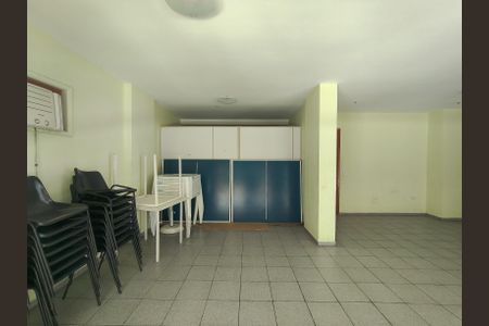 Apartamento para alugar com 68m², 2 quartos e 1 vaga Apartamento para alugar com 68m², 2 quartos e 1 vagaÁrea comum - Salão de festas
