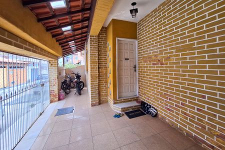 Casa à venda com 136m², 5 quartos e 1 vagaQuintal