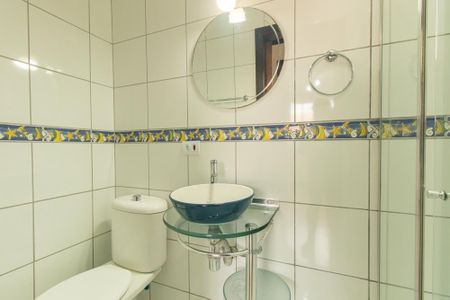 Apartamento para alugar com 60m², 3 quartos e 1 vaga Apartamento para alugar com 60m², 3 quartos e 1 vagaBanheiro Social