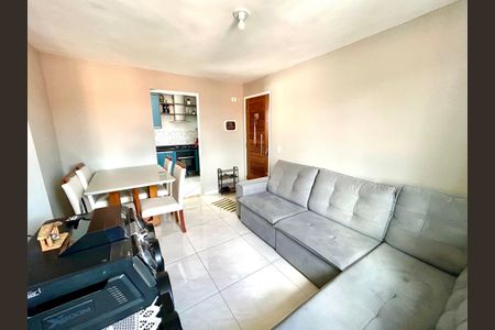 Sala de apartamento para alugar com 2 quartos, 44m² em Jardim Sao Luis (zona Norte), Guarulhos