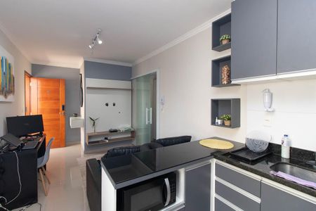 Sala/Cozinha de apartamento para alugar com 1 quarto, 42m² em Vila Mazzei, São Paulo