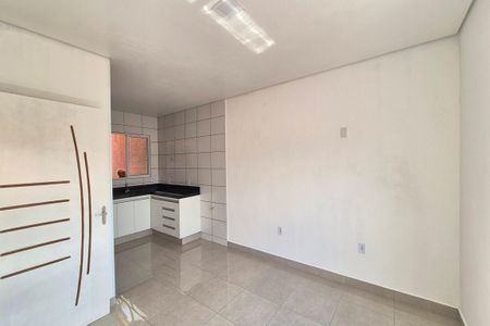 Sala de casa para alugar com 2 quartos, 100m² em Parque da Figueira, Campinas