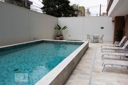 Apartamento à venda com 35m², 1 quarto e sem vagaÁrea comum - Piscina