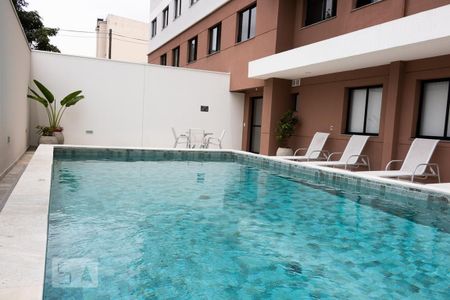 Apartamento à venda com 35m², 1 quarto e sem vagaÁrea comum - Piscina