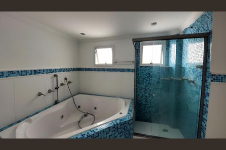 Apartamento para alugar com 123m², 6 quartos e 3 vagas