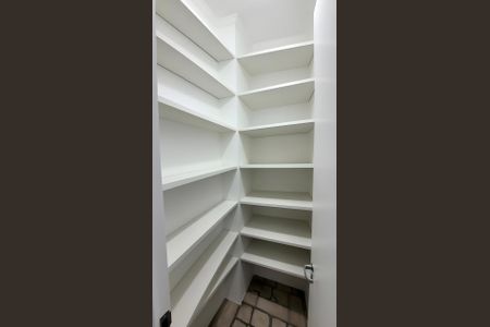 Apartamento para alugar com 6 quartos, 123m² em Perdizes, São Paulo