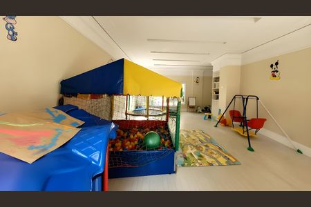 Apartamento para alugar com 123m², 6 quartos e 3 vagas