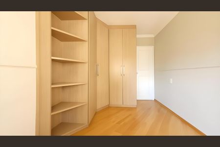 Apartamento para alugar com 123m², 6 quartos e 3 vagas