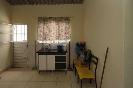 Casa para alugar com 400m², 3 quartos e 8 vagas Casa para alugar com 400m², 3 quartos e 8 vagasVaranda