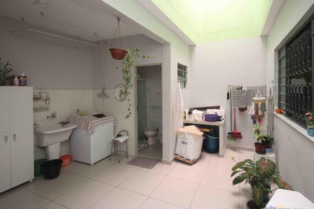 Casa para alugar com 400m², 3 quartos e 8 vagas