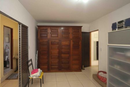 Casa para alugar com 400m², 3 quartos e 8 vagas Casa para alugar com 400m², 3 quartos e 8 vagasSuite