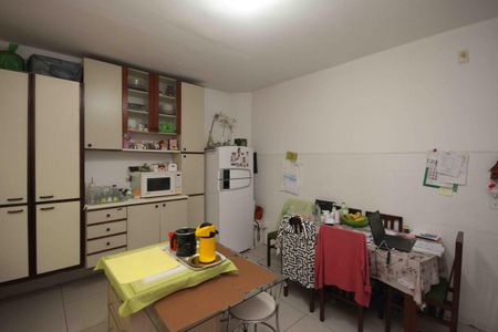 Casa para alugar com 400m², 3 quartos e 8 vagas