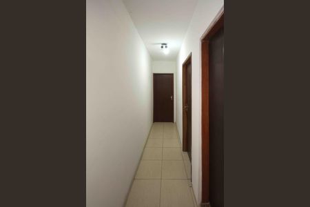 Corredor de casa para alugar com 3 quartos, 400m² em Jardim Imperador (zona Leste), São Paulo