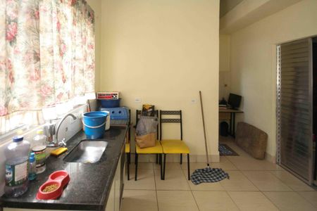 Casa para alugar com 400m², 3 quartos e 8 vagas Casa para alugar com 400m², 3 quartos e 8 vagasVaranda