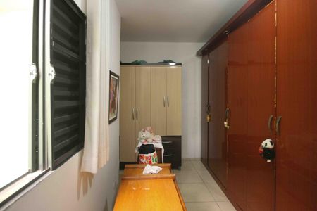 Casa para alugar com 400m², 3 quartos e 8 vagas Casa para alugar com 400m², 3 quartos e 8 vagasQuarto