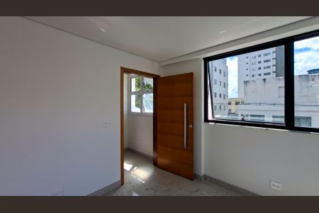 Sala de apartamento à venda com 3 quartos, 163m² em Cidade Nova, Belo Horizonte