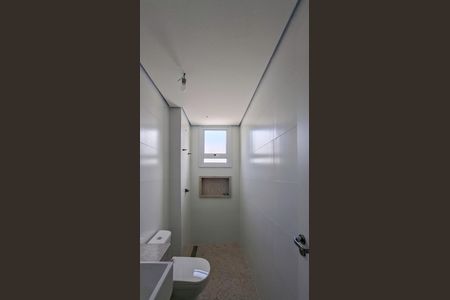 Apartamento à venda com 163m², 3 quartos e 3 vagas Apartamento à venda com 163m², 3 quartos e 3 vagasBanheiro Social