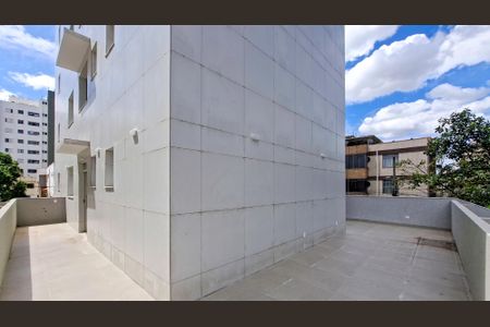 Apartamento à venda com 163m², 3 quartos e 3 vagas Apartamento à venda com 163m², 3 quartos e 3 vagasÁrea Privativa