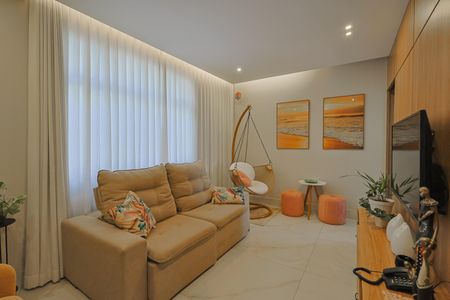 Sala de apartamento à venda com 3 quartos, 110m² em Santa Lúcia, Belo Horizonte