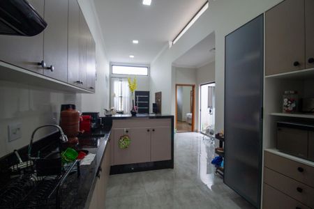 Casa de condomínio para alugar com 160m², 3 quartos e 2 vagas Casa de condomínio para alugar com 160m², 3 quartos e 2 vagasCozinha