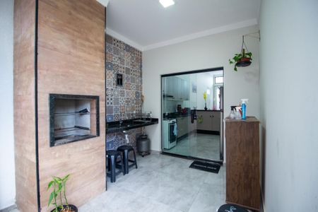 Casa de condomínio para alugar com 160m², 3 quartos e 2 vagas Casa de condomínio para alugar com 160m², 3 quartos e 2 vagasArea Externa