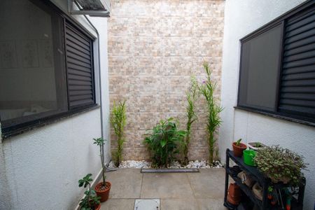 Casa de condomínio para alugar com 160m², 3 quartos e 2 vagas Casa de condomínio para alugar com 160m², 3 quartos e 2 vagasArea de Luz