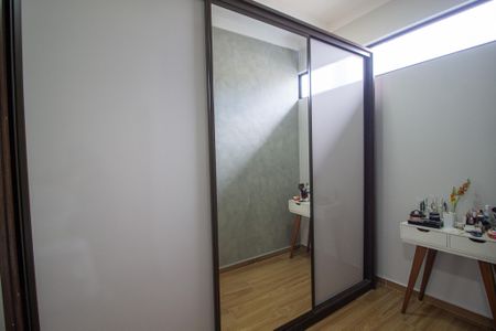 Casa de condomínio para alugar com 160m², 3 quartos e 2 vagas Casa de condomínio para alugar com 160m², 3 quartos e 2 vagasSuite