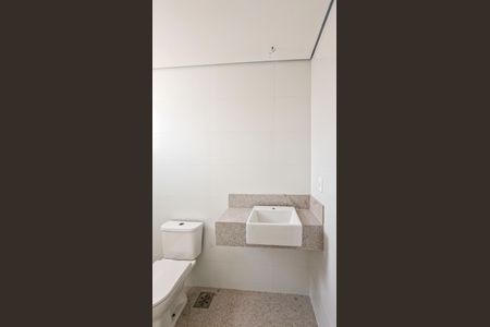 Apartamento à venda com 96m², 3 quartos e 2 vagas Apartamento à venda com 96m², 3 quartos e 2 vagasBanheiro Social
