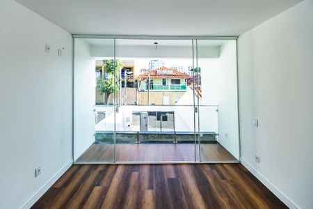 Casa à venda com 3 quartos, 110m² em Santa Monica, Belo Horizonte