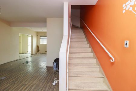 Casa para alugar com 260m², 3 quartos e 2 vagasSala