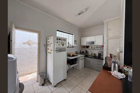 Casa à venda com 3 quartos, 300m² em Renascença, Belo Horizonte