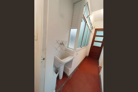 Apartamento para alugar com 174m², 3 quartos e sem vaga