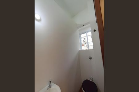 Apartamento para alugar com 174m², 3 quartos e sem vaga