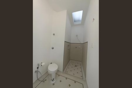 Apartamento para alugar com 174m², 3 quartos e sem vaga