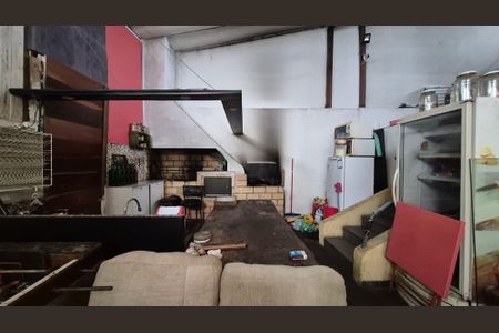 Casa à venda com 329m², 4 quartos e 6 vagasArea externa