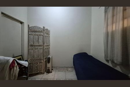 Casa à venda com 329m², 4 quartos e 6 vagasQuarto 2