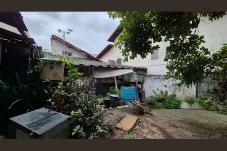 Casa à venda com 329m², 4 quartos e 6 vagasArea externa