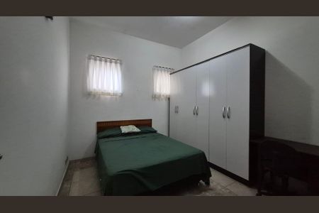 Casa à venda com 329m², 4 quartos e 6 vagasQuarto 4