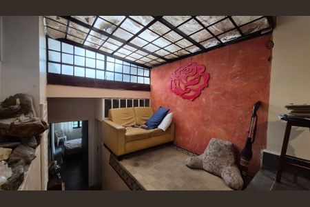 Sala de casa para alugar com 2 quartos, 329m² em Vila Curuçá, Santo André