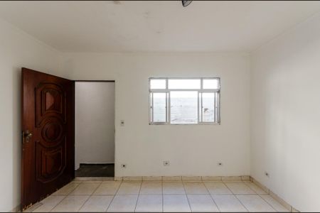 Casa para alugar com 74m², 3 quartos e sem vagaSala