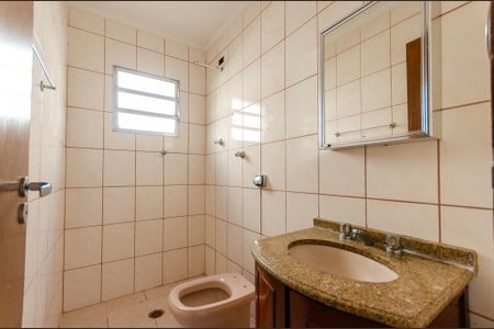 Casa para alugar com 74m², 3 quartos e sem vagaBanheiro