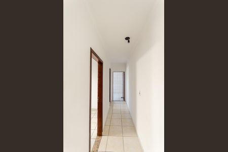 Corredor de casa para alugar com 3 quartos, 74m² em Jardim Peri, São Paulo