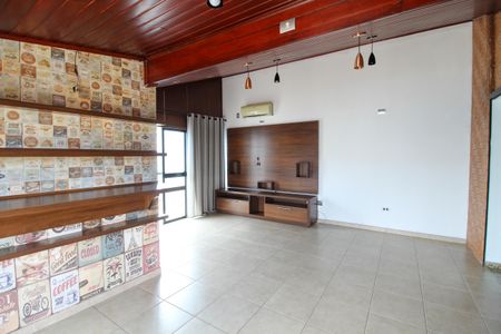 Apartamento à venda com 199m², 3 quartos e 3 vagasCobertura