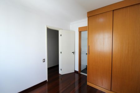 Apartamento à venda com 199m², 3 quartos e 3 vagasQuarto 1